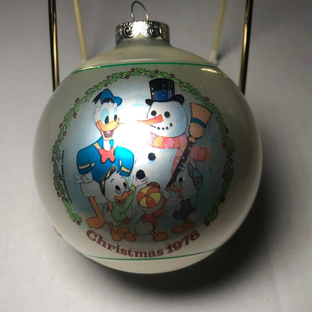 Schmid Walt Disney’s 1976 Christmas Ornament Donald Duck Limited Edition Glass